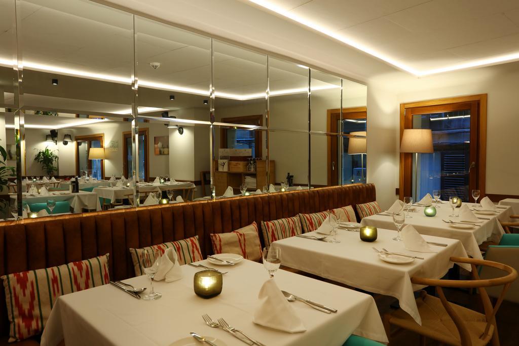 Bo Hotel Palma Екстер'єр фото Interior of the restaurant