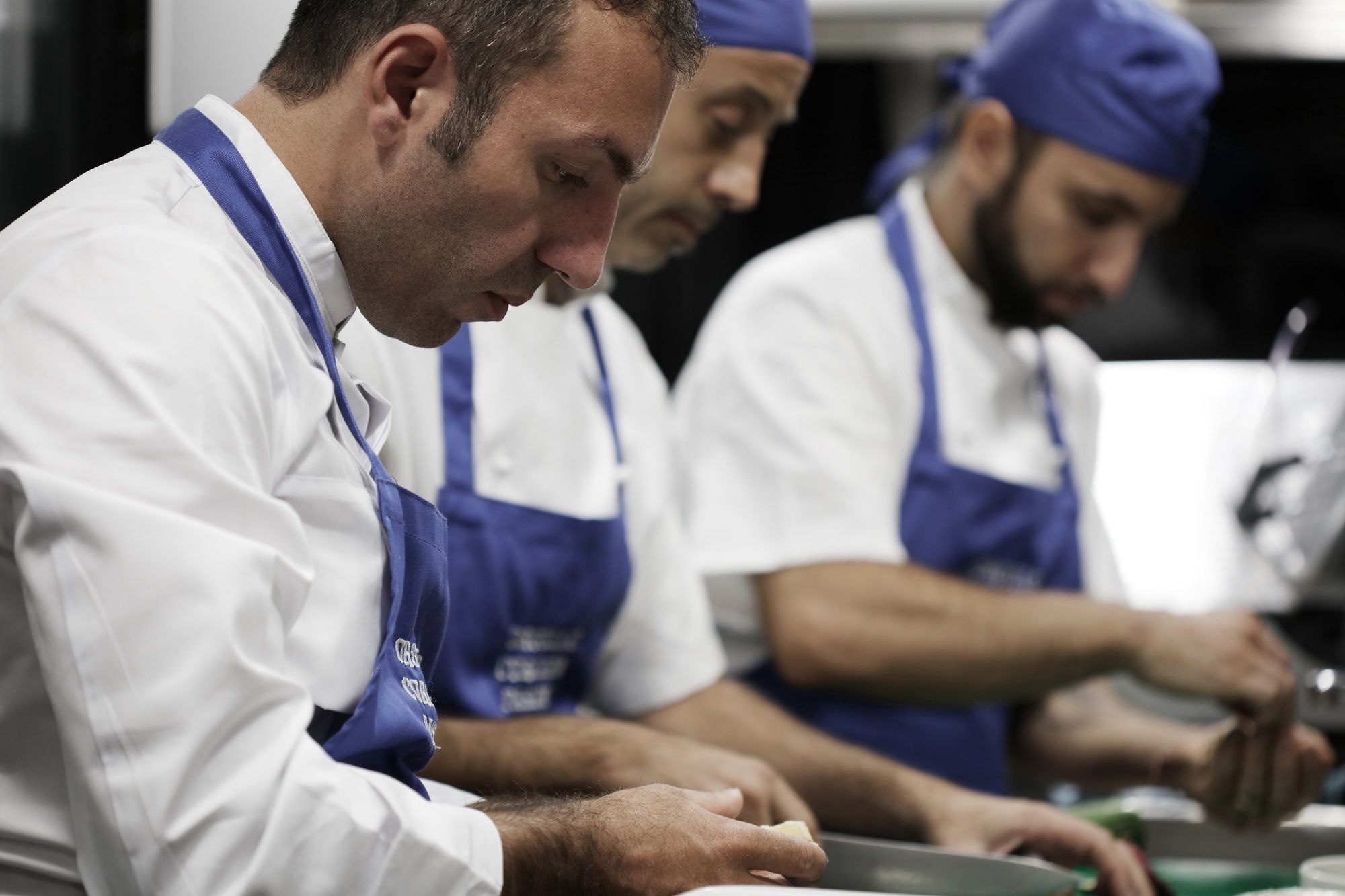 Bo Hotel Palma Екстер'єр фото Chef preparing food in a kitchen