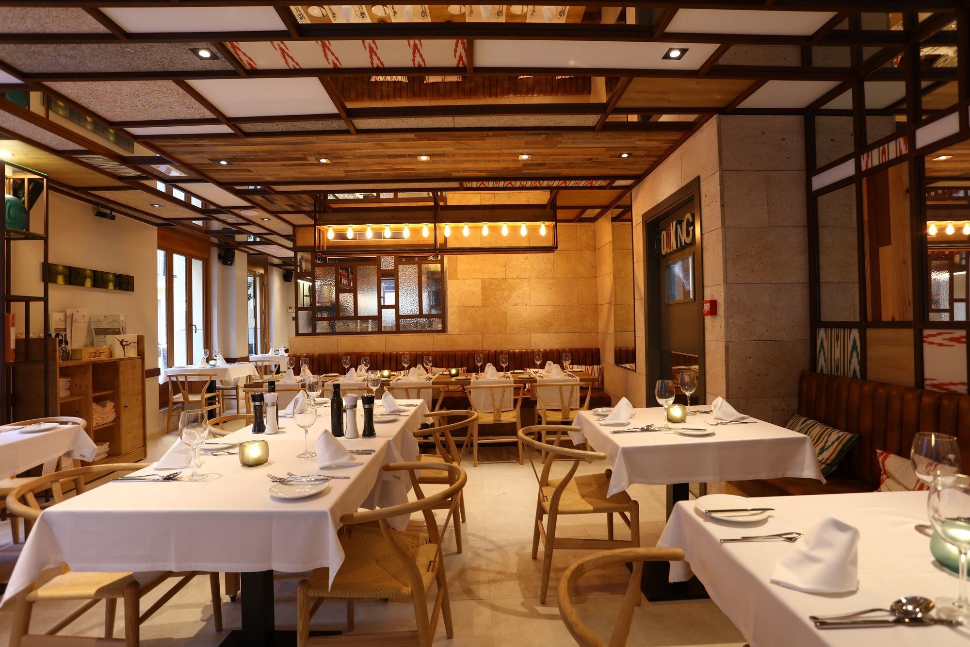 Bo Hotel Palma Екстер'єр фото Interior of restaurant